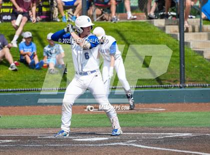 Thumbnail 1 in Regis Jesuit vs Broomfield (CHSAA 5A 3rd Round Consolation) photogallery.