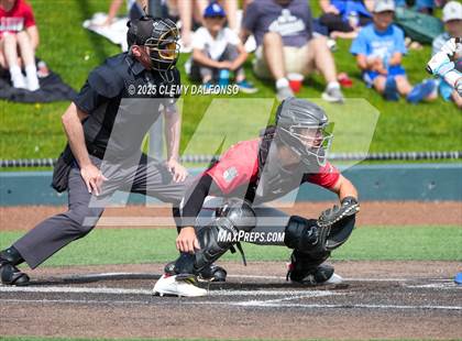 Thumbnail 2 in Regis Jesuit vs Broomfield (CHSAA 5A 3rd Round Consolation) photogallery.