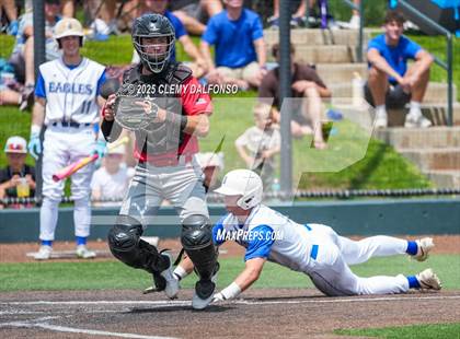 Thumbnail 2 in Regis Jesuit vs Broomfield (CHSAA 5A 3rd Round Consolation) photogallery.