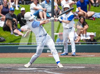 Thumbnail 3 in Regis Jesuit vs Broomfield (CHSAA 5A 3rd Round Consolation) photogallery.