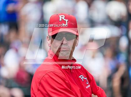 Thumbnail 3 in Regis Jesuit vs Broomfield (CHSAA 5A 3rd Round Consolation) photogallery.