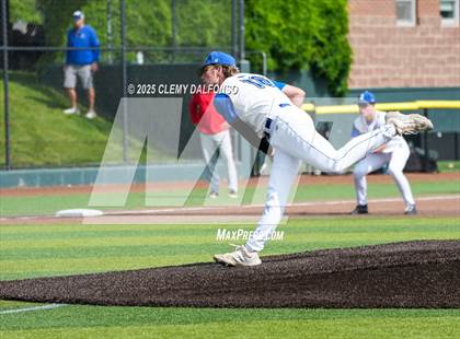 Thumbnail 3 in Regis Jesuit vs Broomfield (CHSAA 5A 3rd Round Consolation) photogallery.