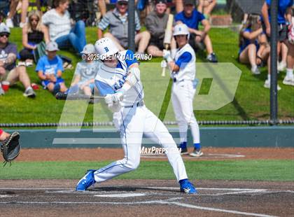 Thumbnail 2 in Regis Jesuit vs Broomfield (CHSAA 5A 3rd Round Consolation) photogallery.