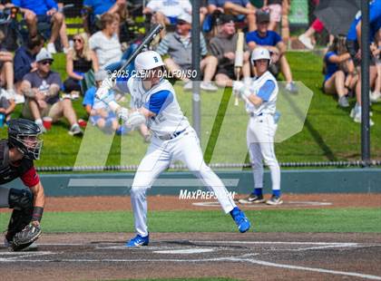Thumbnail 1 in Regis Jesuit vs Broomfield (CHSAA 5A 3rd Round Consolation) photogallery.