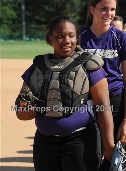 Thumbnail 3 in Clayton vs. Holly Springs (NCHSAA 4A East Regional Final) photogallery.