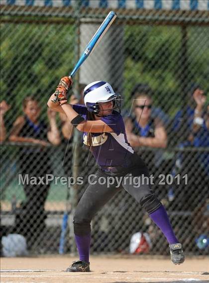 Thumbnail 3 in Clayton vs. Holly Springs (NCHSAA 4A East Regional Final) photogallery.