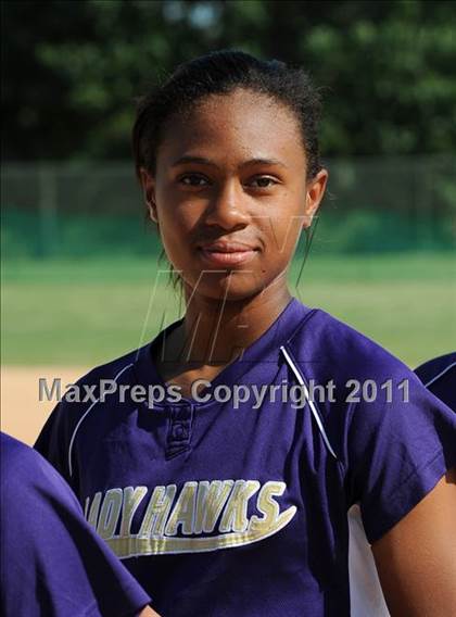 Thumbnail 1 in Clayton vs. Holly Springs (NCHSAA 4A East Regional Final) photogallery.