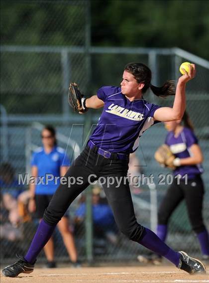 Thumbnail 1 in Clayton vs. Holly Springs (NCHSAA 4A East Regional Final) photogallery.