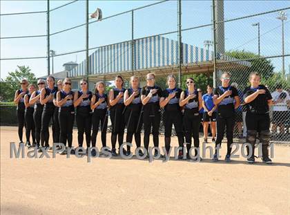 Thumbnail 2 in Clayton vs. Holly Springs (NCHSAA 4A East Regional Final) photogallery.