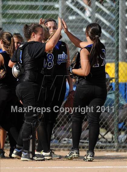 Thumbnail 1 in Clayton vs. Holly Springs (NCHSAA 4A East Regional Final) photogallery.