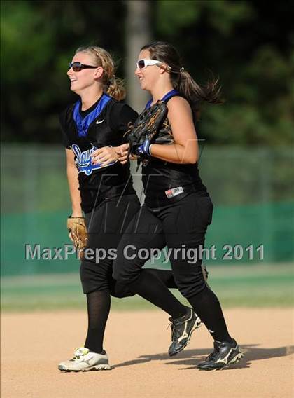 Thumbnail 1 in Clayton vs. Holly Springs (NCHSAA 4A East Regional Final) photogallery.