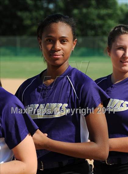 Thumbnail 3 in Clayton vs. Holly Springs (NCHSAA 4A East Regional Final) photogallery.