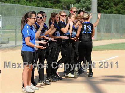 Thumbnail 2 in Clayton vs. Holly Springs (NCHSAA 4A East Regional Final) photogallery.