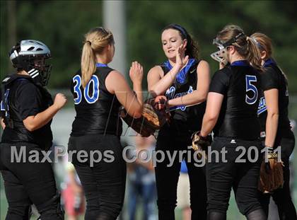 Thumbnail 2 in Clayton vs. Holly Springs (NCHSAA 4A East Regional Final) photogallery.
