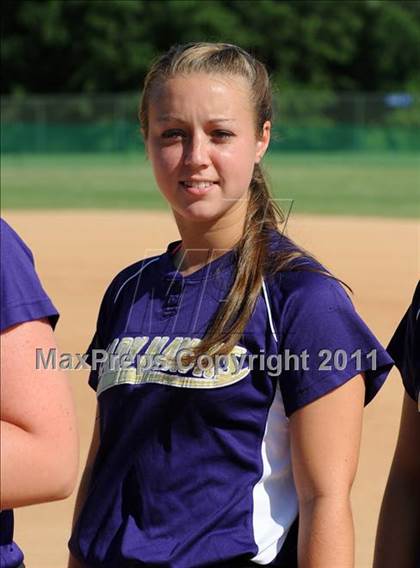 Thumbnail 3 in Clayton vs. Holly Springs (NCHSAA 4A East Regional Final) photogallery.