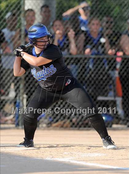 Thumbnail 2 in Clayton vs. Holly Springs (NCHSAA 4A East Regional Final) photogallery.