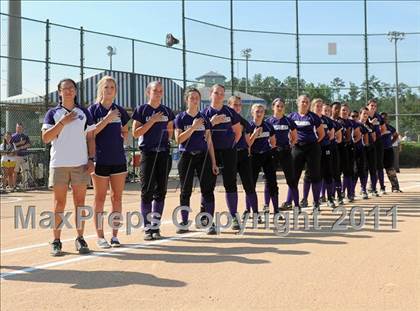 Thumbnail 3 in Clayton vs. Holly Springs (NCHSAA 4A East Regional Final) photogallery.