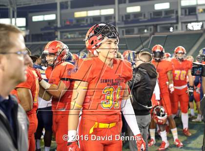 Thumbnail 1 in 2016 Semper Fidelis All-American Bowl photogallery.