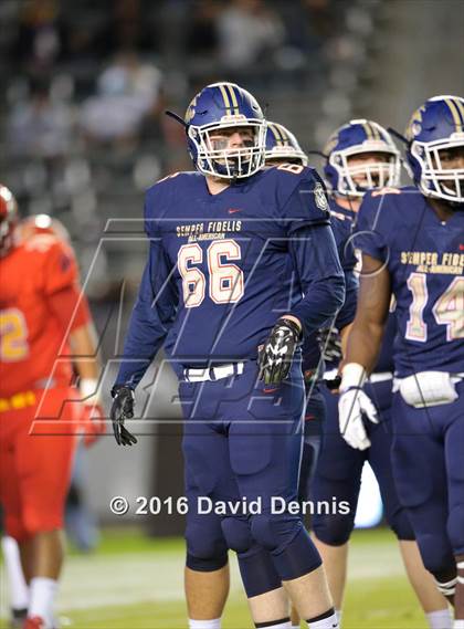 Thumbnail 1 in 2016 Semper Fidelis All-American Bowl photogallery.