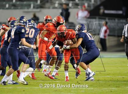 Thumbnail 2 in 2016 Semper Fidelis All-American Bowl photogallery.