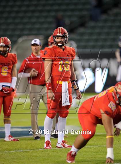 Thumbnail 2 in 2016 Semper Fidelis All-American Bowl photogallery.