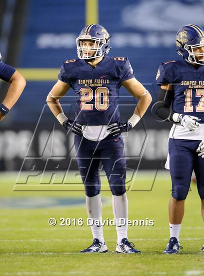 Thumbnail 2 in 2016 Semper Fidelis All-American Bowl photogallery.
