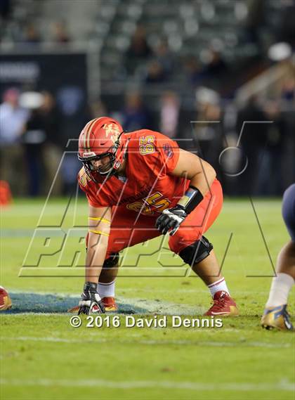 Thumbnail 1 in 2016 Semper Fidelis All-American Bowl photogallery.