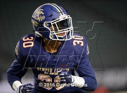 Thumbnail 3 in 2016 Semper Fidelis All-American Bowl photogallery.