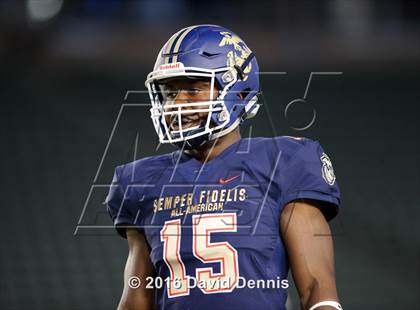 Thumbnail 1 in 2016 Semper Fidelis All-American Bowl photogallery.