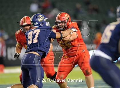 Thumbnail 2 in 2016 Semper Fidelis All-American Bowl photogallery.
