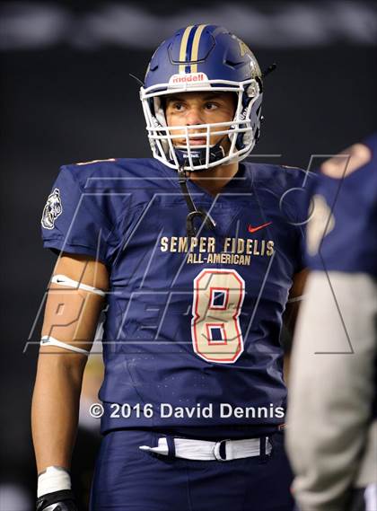 Thumbnail 2 in 2016 Semper Fidelis All-American Bowl photogallery.