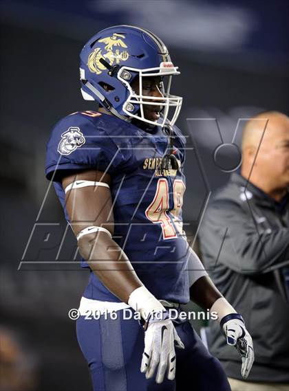 Thumbnail 1 in 2016 Semper Fidelis All-American Bowl photogallery.