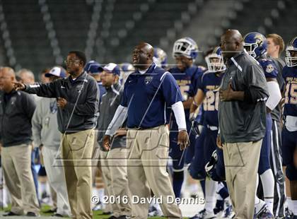 Thumbnail 2 in 2016 Semper Fidelis All-American Bowl photogallery.