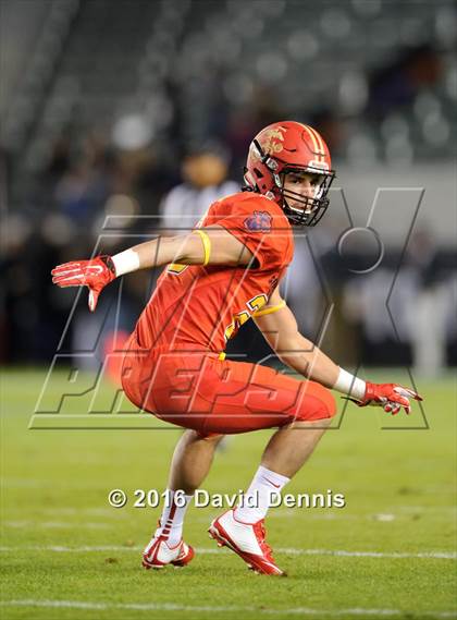 Thumbnail 1 in 2016 Semper Fidelis All-American Bowl photogallery.
