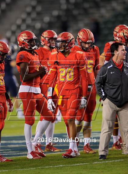Thumbnail 3 in 2016 Semper Fidelis All-American Bowl photogallery.