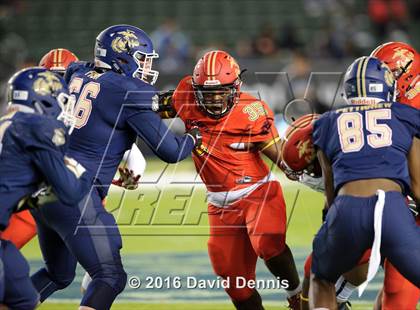 Thumbnail 1 in 2016 Semper Fidelis All-American Bowl photogallery.