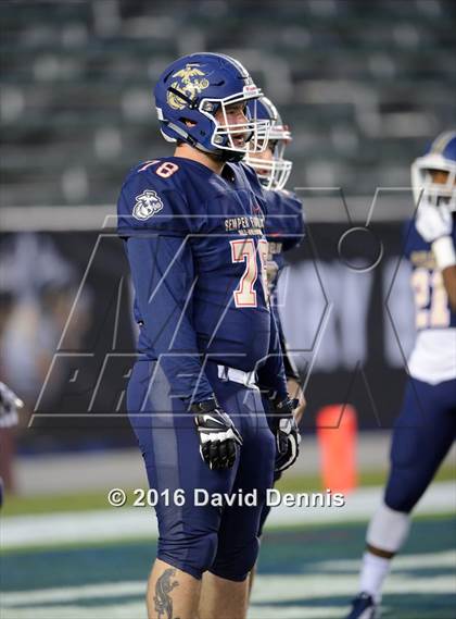 Thumbnail 3 in 2016 Semper Fidelis All-American Bowl photogallery.