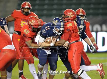 Thumbnail 2 in 2016 Semper Fidelis All-American Bowl photogallery.