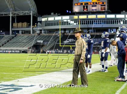 Thumbnail 2 in 2016 Semper Fidelis All-American Bowl photogallery.