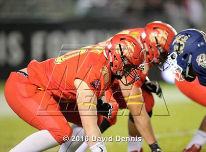 Thumbnail 3 in 2016 Semper Fidelis All-American Bowl photogallery.