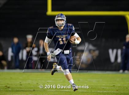 Thumbnail 1 in 2016 Semper Fidelis All-American Bowl photogallery.