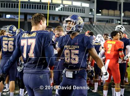 Thumbnail 2 in 2016 Semper Fidelis All-American Bowl photogallery.