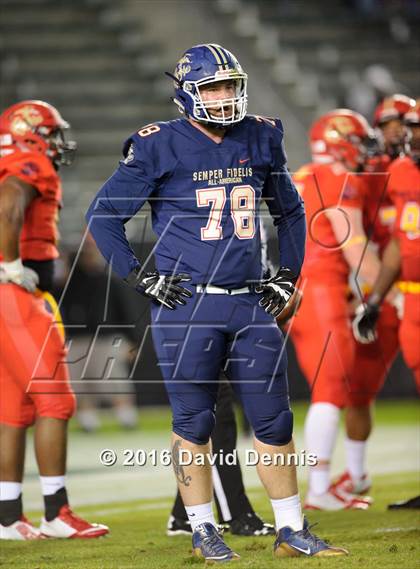 Thumbnail 2 in 2016 Semper Fidelis All-American Bowl photogallery.
