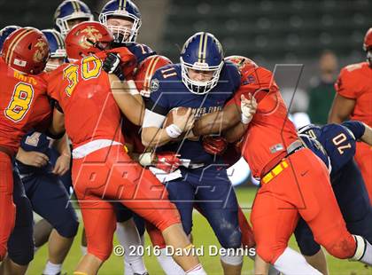 Thumbnail 3 in 2016 Semper Fidelis All-American Bowl photogallery.
