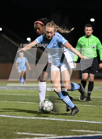 Thumbnail 3 in Regis Jesuit @ Valor Christian (CHSAA 5A 2ND Round) photogallery.