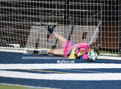 Thumbnail 2 in Regis Jesuit @ Valor Christian (CHSAA 5A 2ND Round) photogallery.