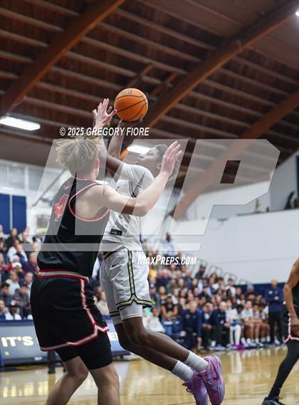Thumbnail 3 in Harvard-Westlake @ Notre Dame (SO) photogallery.