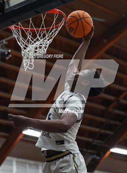 Thumbnail 3 in Harvard-Westlake @ Notre Dame (SO) photogallery.