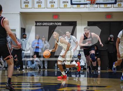 Thumbnail 1 in Harvard-Westlake @ Notre Dame (SO) photogallery.