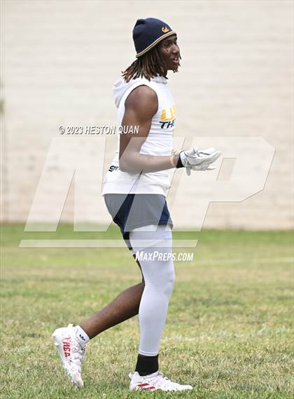 Thumbnail 2 in Millikan vs. Mission Viejo (Battle At The Beach) photogallery.